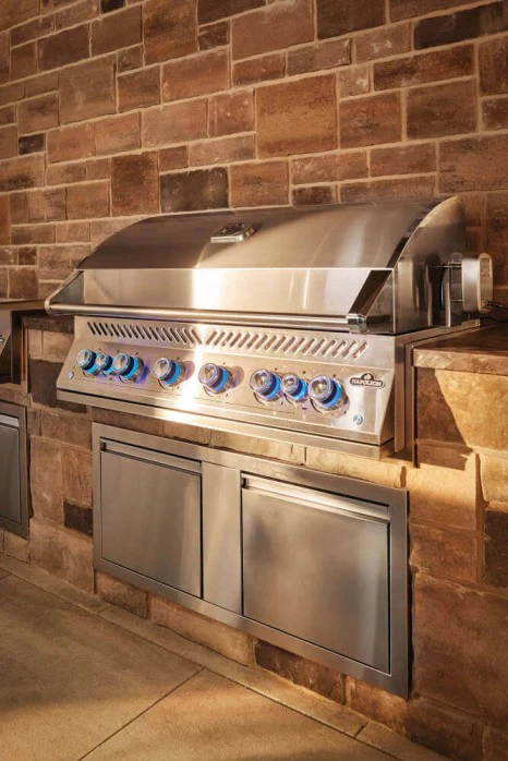 Napoleon 700 Series 44 Inch RBI Built-in - Image 14