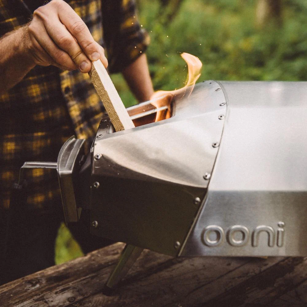Ooni Karu 12 Inch Portable Wood and Charcoal Fired Outdoor Pizza Oven - Image 8
