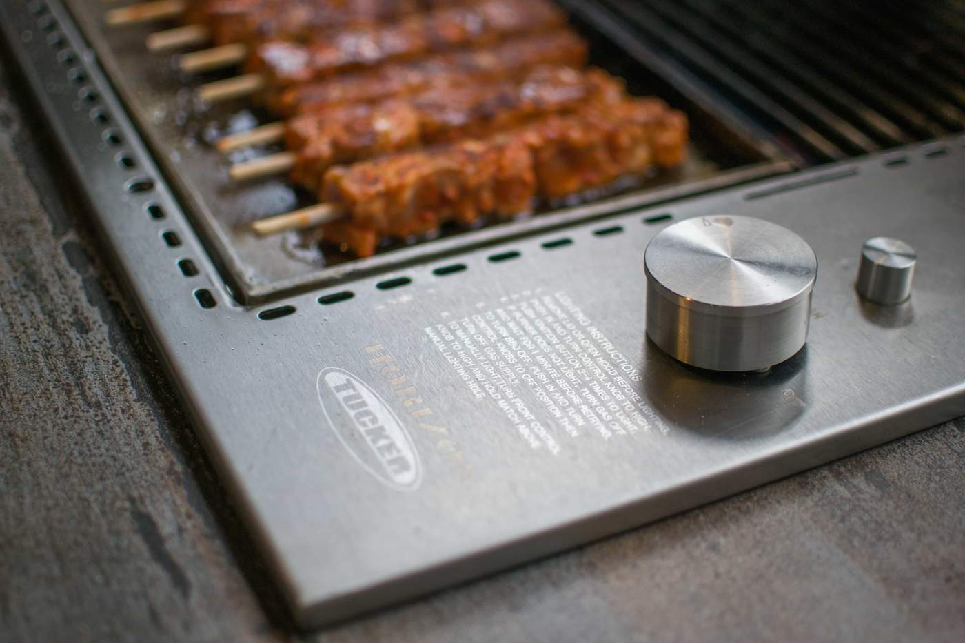 Tucker Horizon Marine Grade Built In BBQ - Full Plate and Flat Lid - Image 6